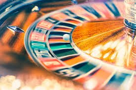 Three Card Poker live table at budimanjoss with real dealer